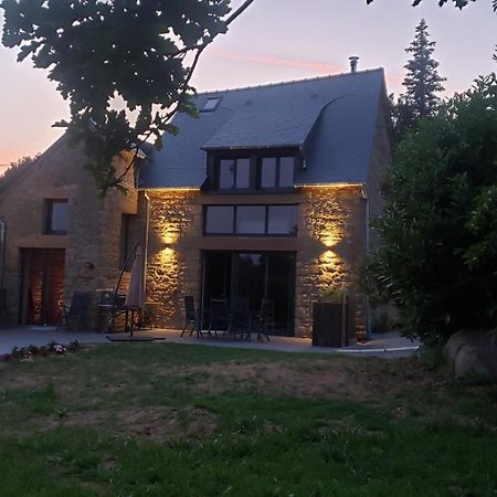 Maison D'Hote Avec Sauna Et Jacuzzi A La Campagne Les Portes du Coglais المظهر الخارجي الصورة