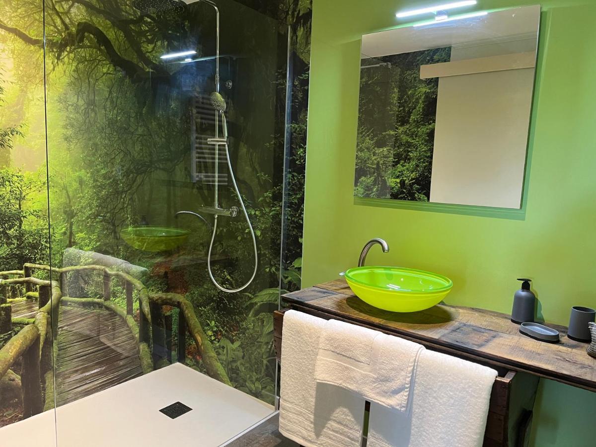 Maison D'Hote Avec Sauna Et Jacuzzi A La Campagne Les Portes du Coglais المظهر الخارجي الصورة