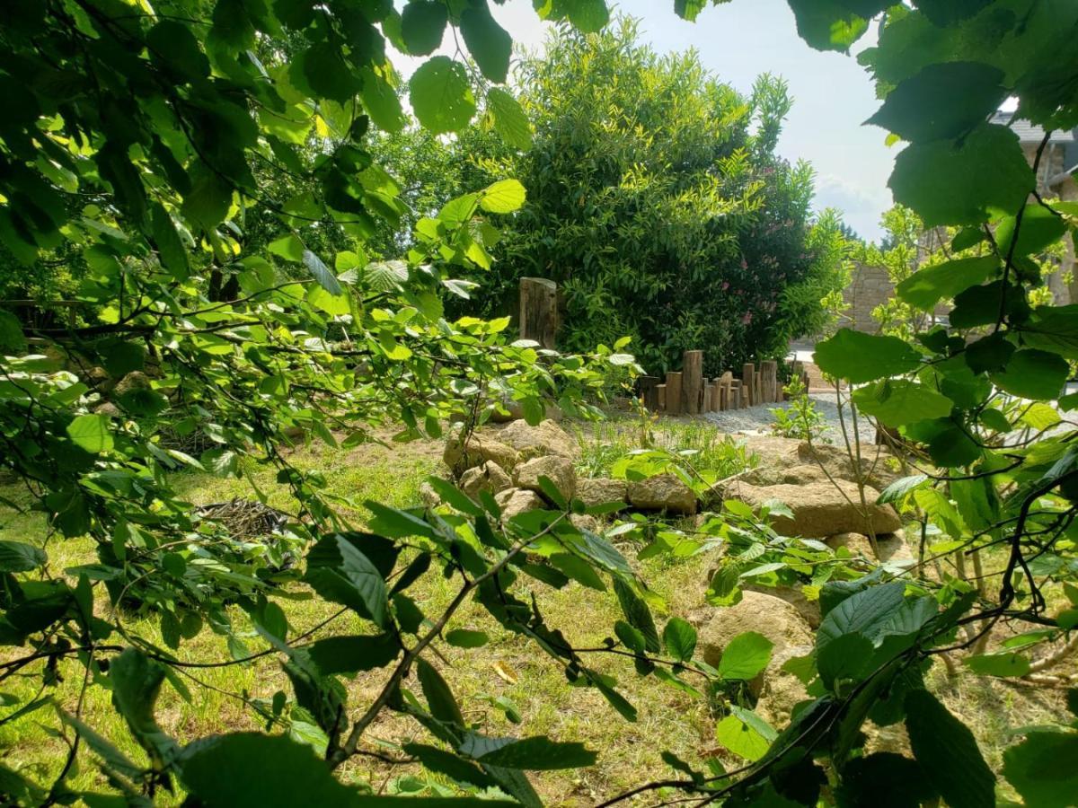 Maison D'Hote Avec Sauna Et Jacuzzi A La Campagne Les Portes du Coglais المظهر الخارجي الصورة